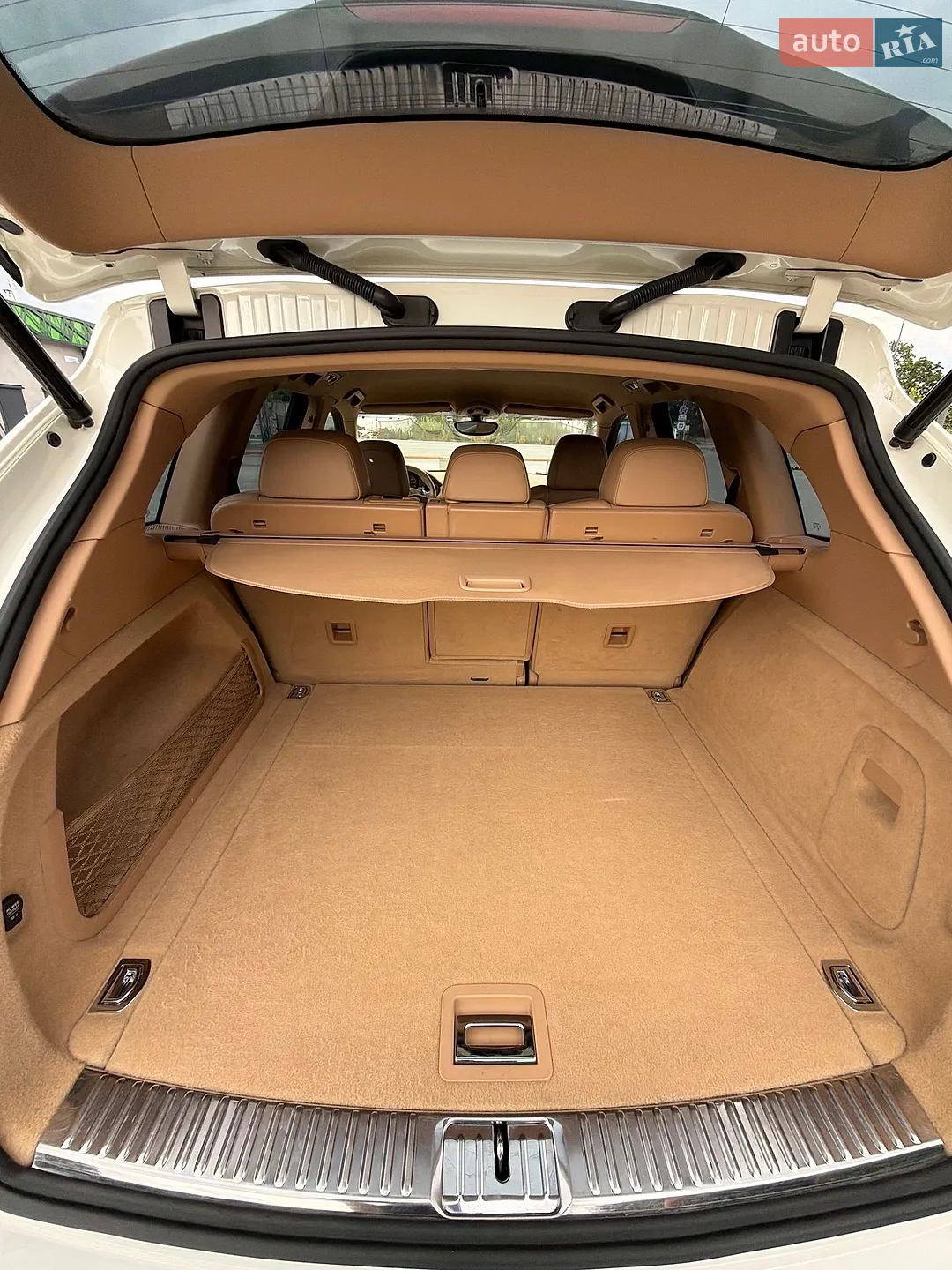 2011 Porsche Cayenne - мініатюра 20