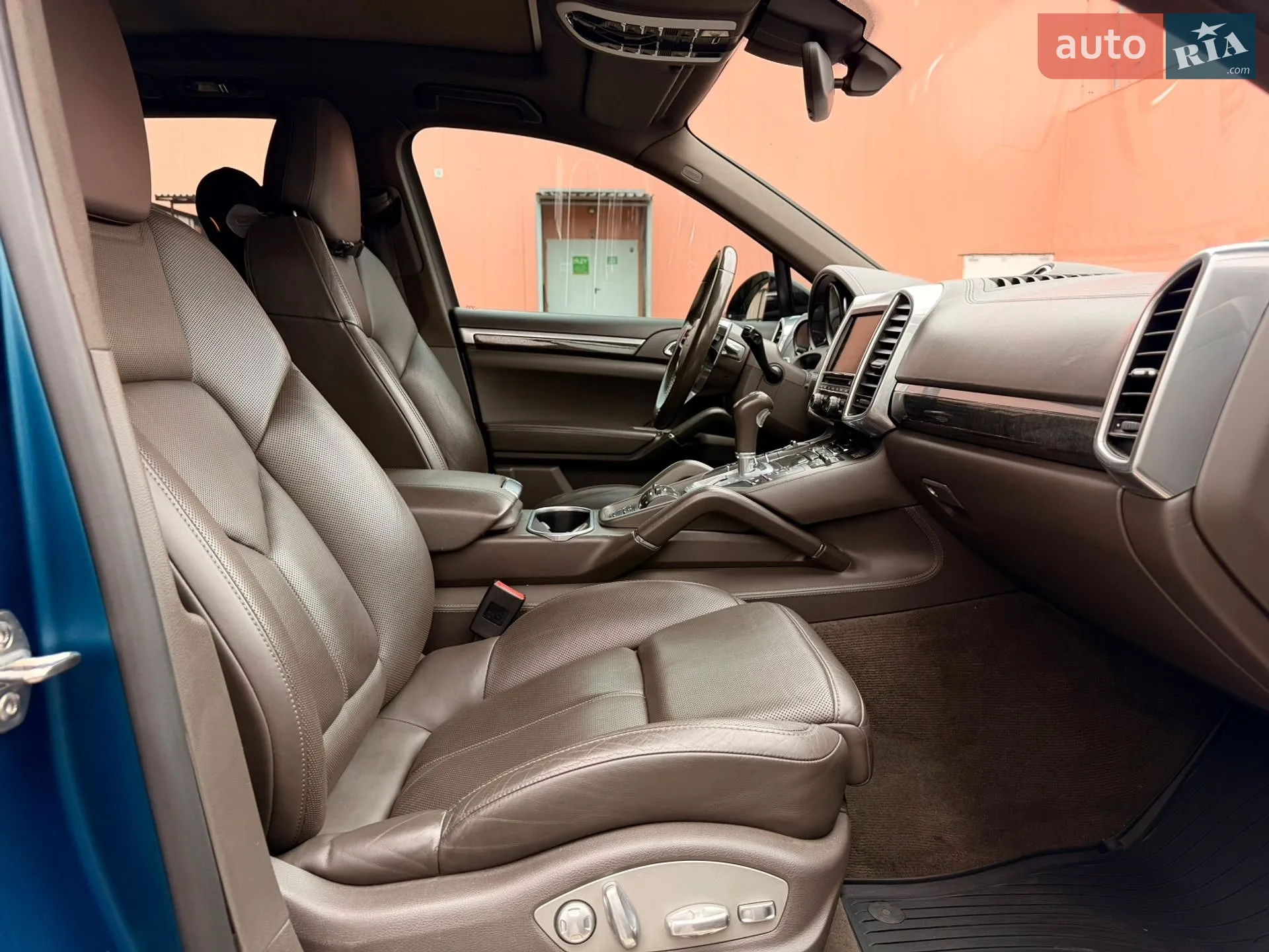 2014 Porsche Cayenne - мініатюра 17