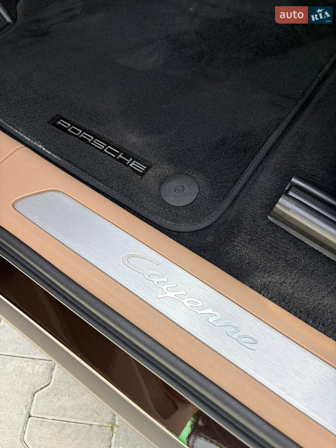 2019 Porsche Cayenne - мініатюра 10