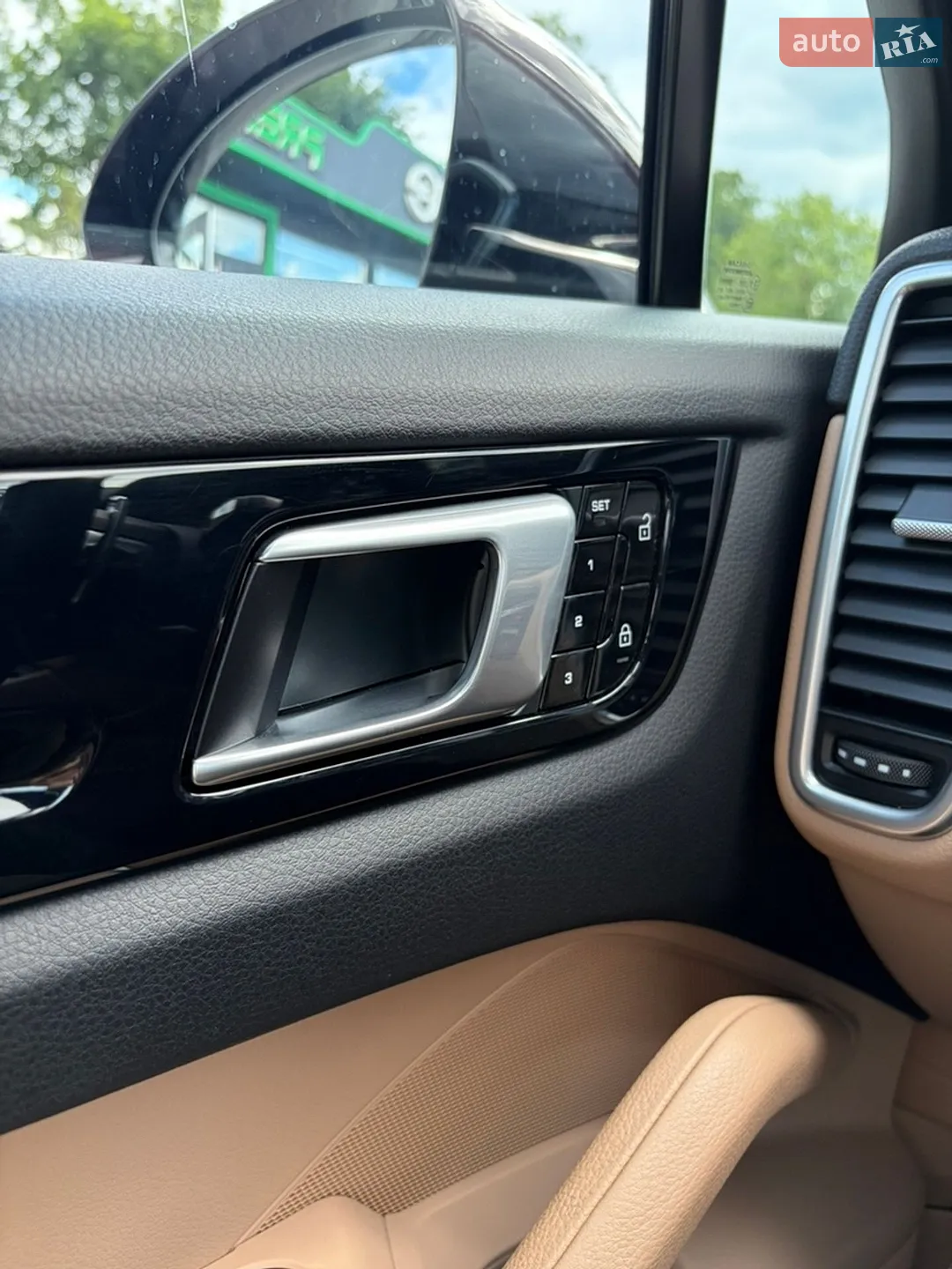 2019 Porsche Cayenne - мініатюра 19