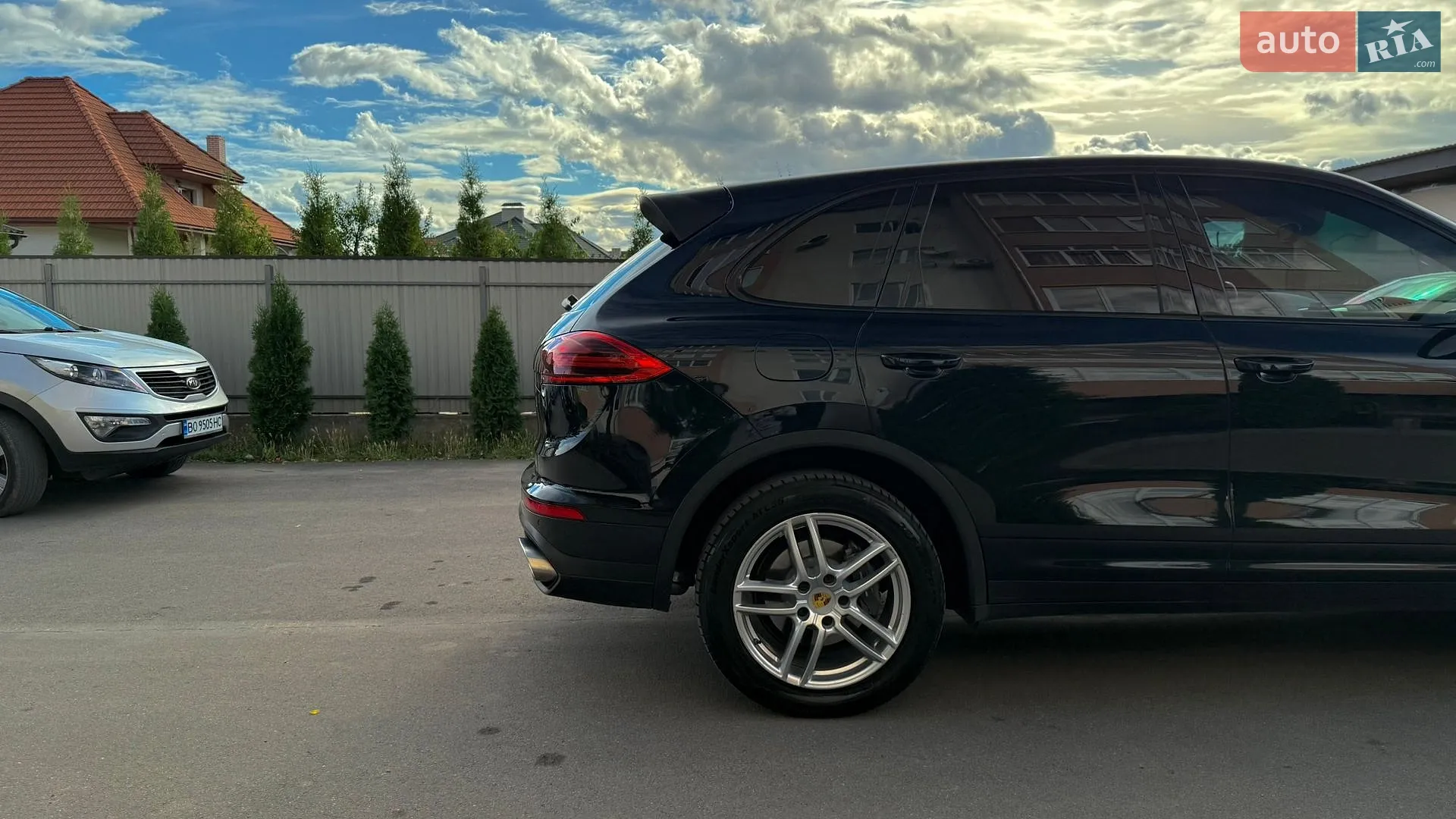 2015 Porsche Cayenne - мініатюра 9