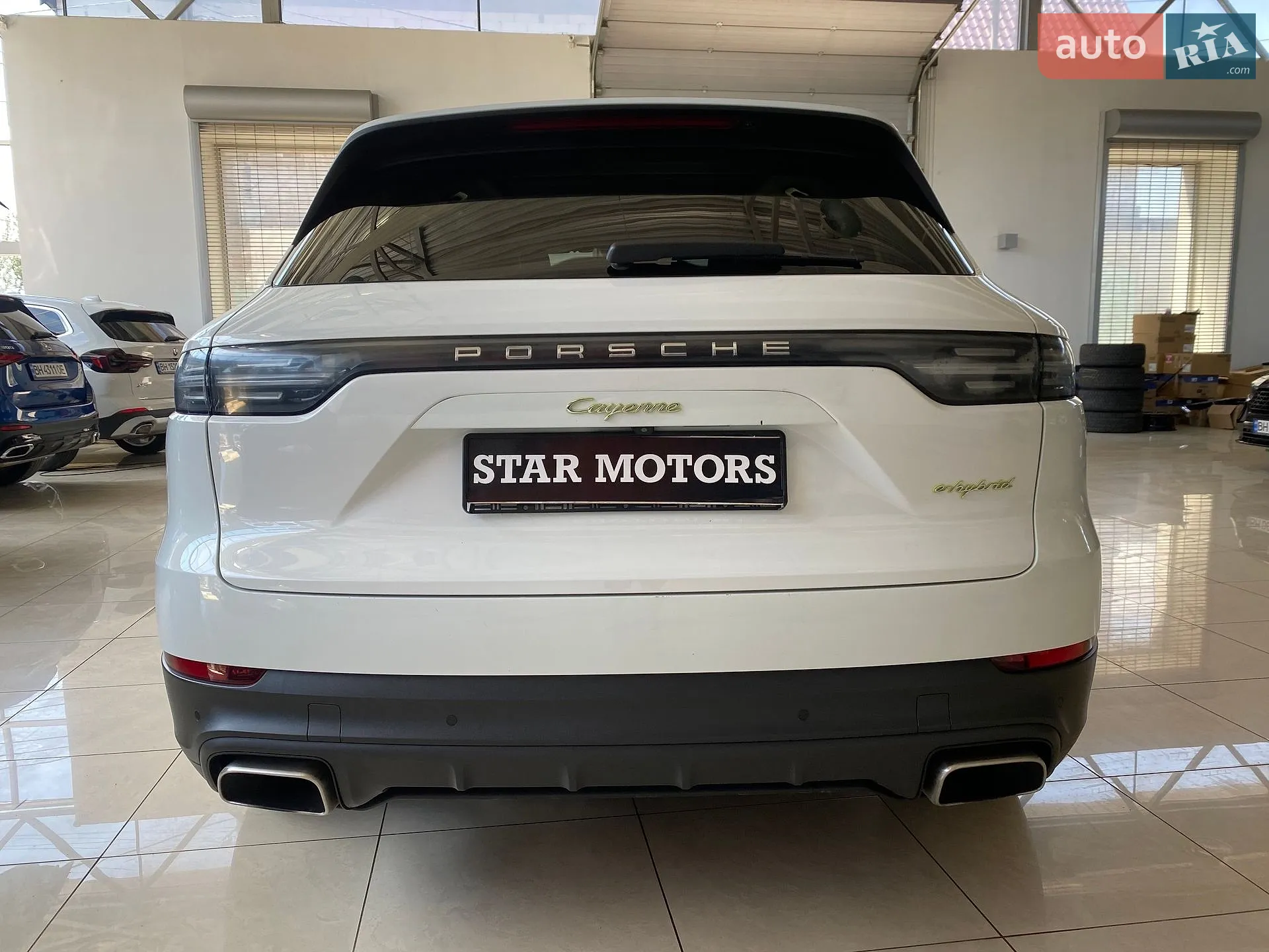 2019 Porsche Cayenne - мініатюра 12