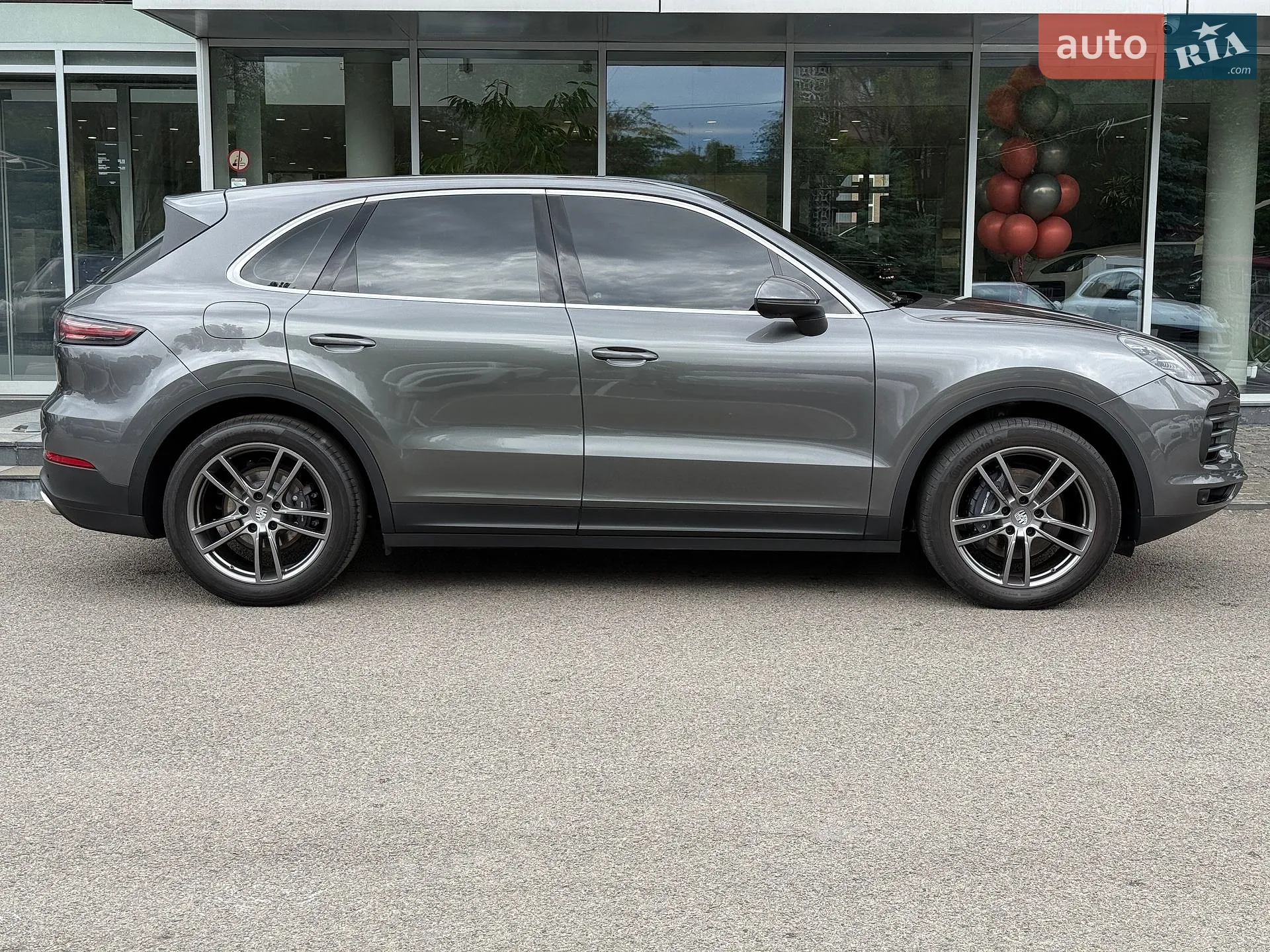 2019 Porsche Cayenne - мініатюра 8