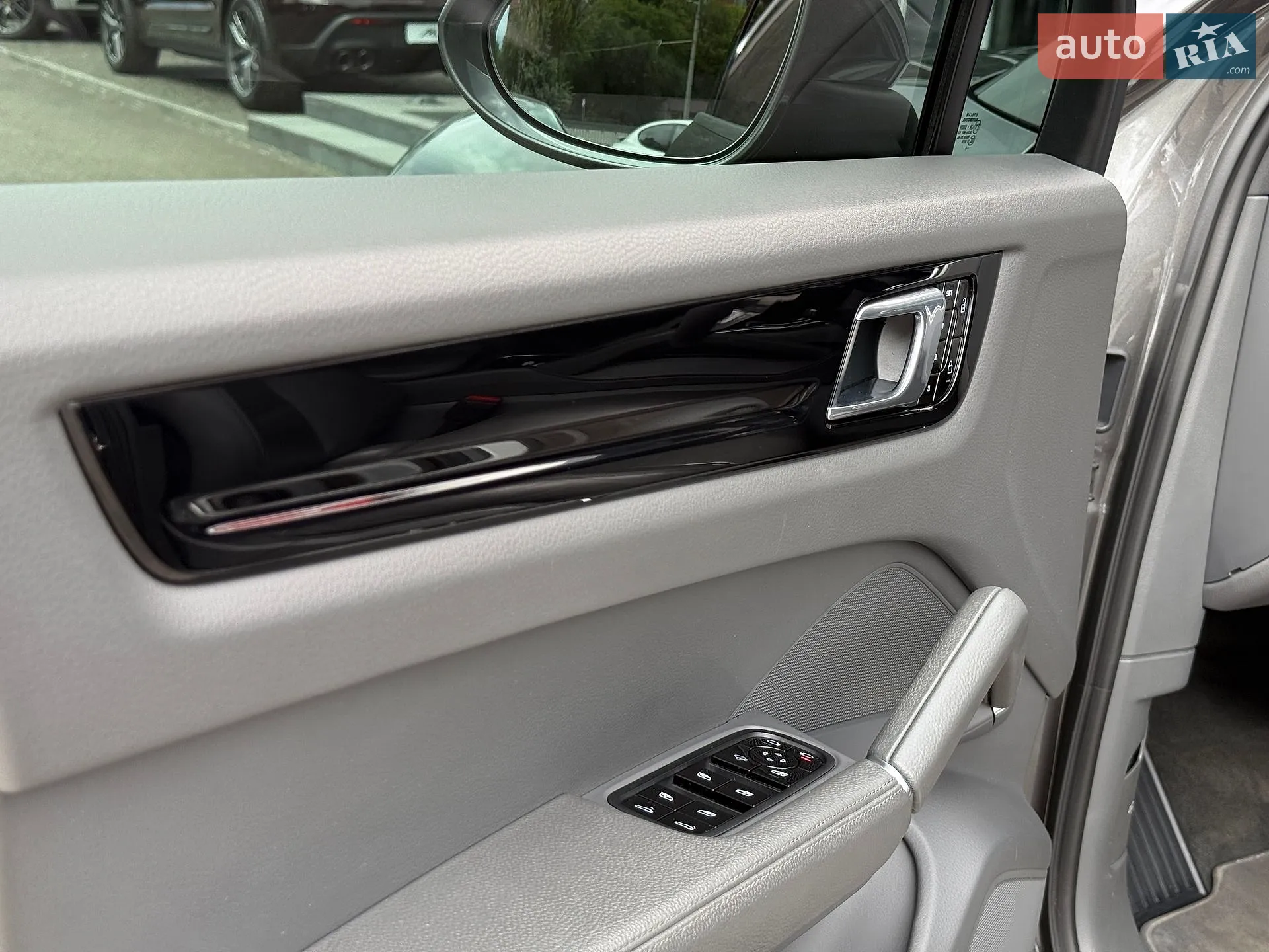 2019 Porsche Cayenne - мініатюра 20