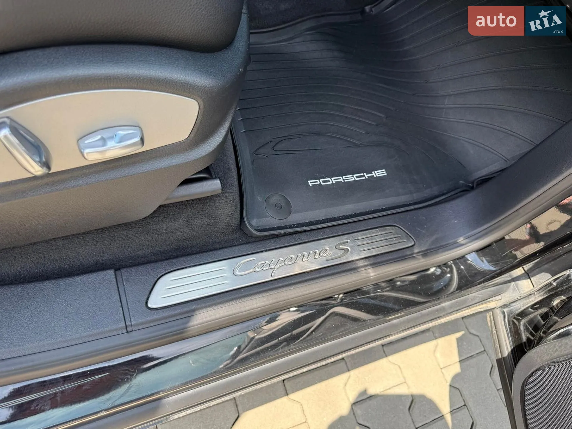 2013 Porsche Cayenne - мініатюра 4