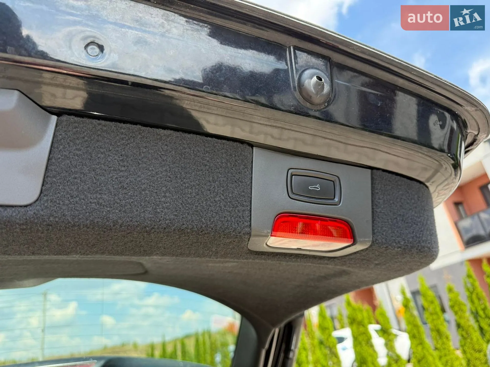 2013 Porsche Cayenne - мініатюра 12