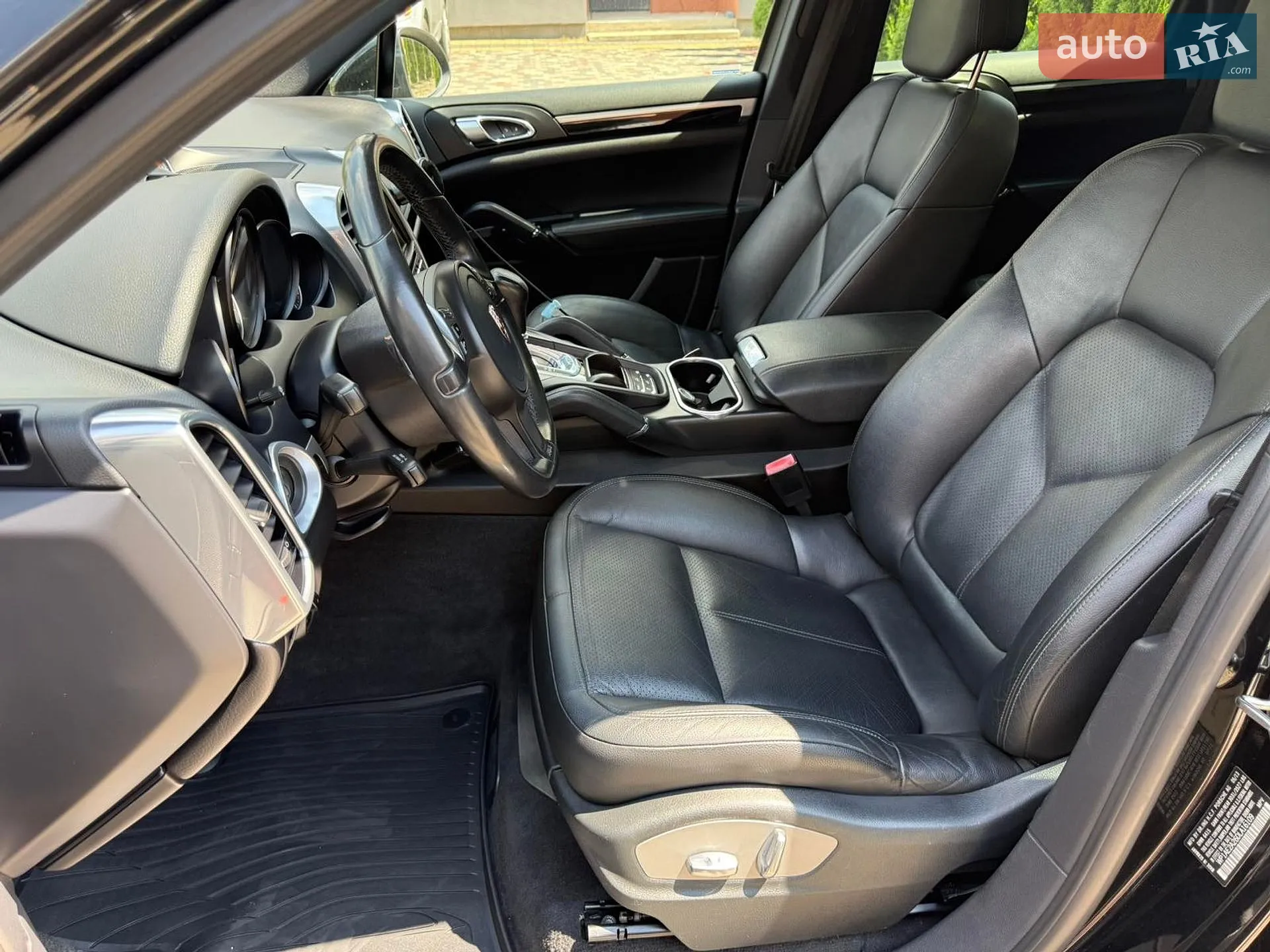2013 Porsche Cayenne - мініатюра 16