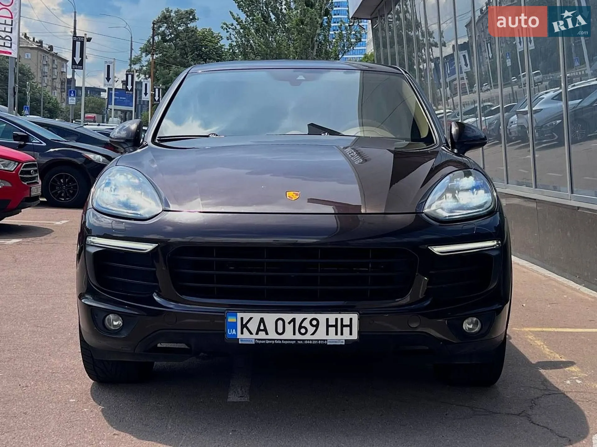 2016 Porsche Cayenne - мініатюра 3