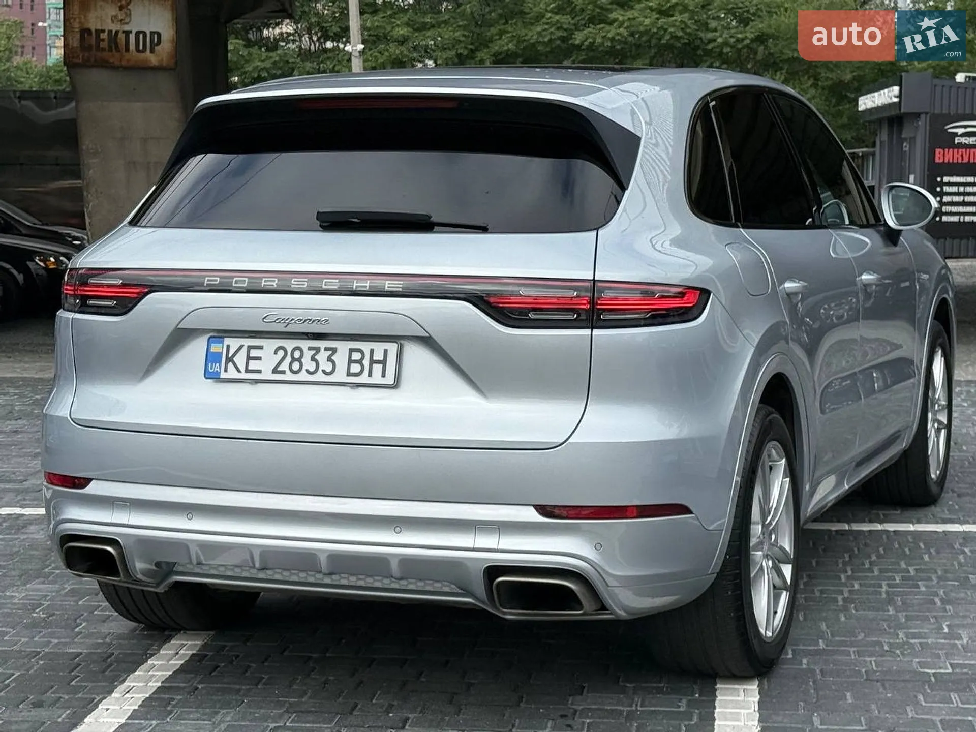 2018 Porsche Cayenne - мініатюра 9