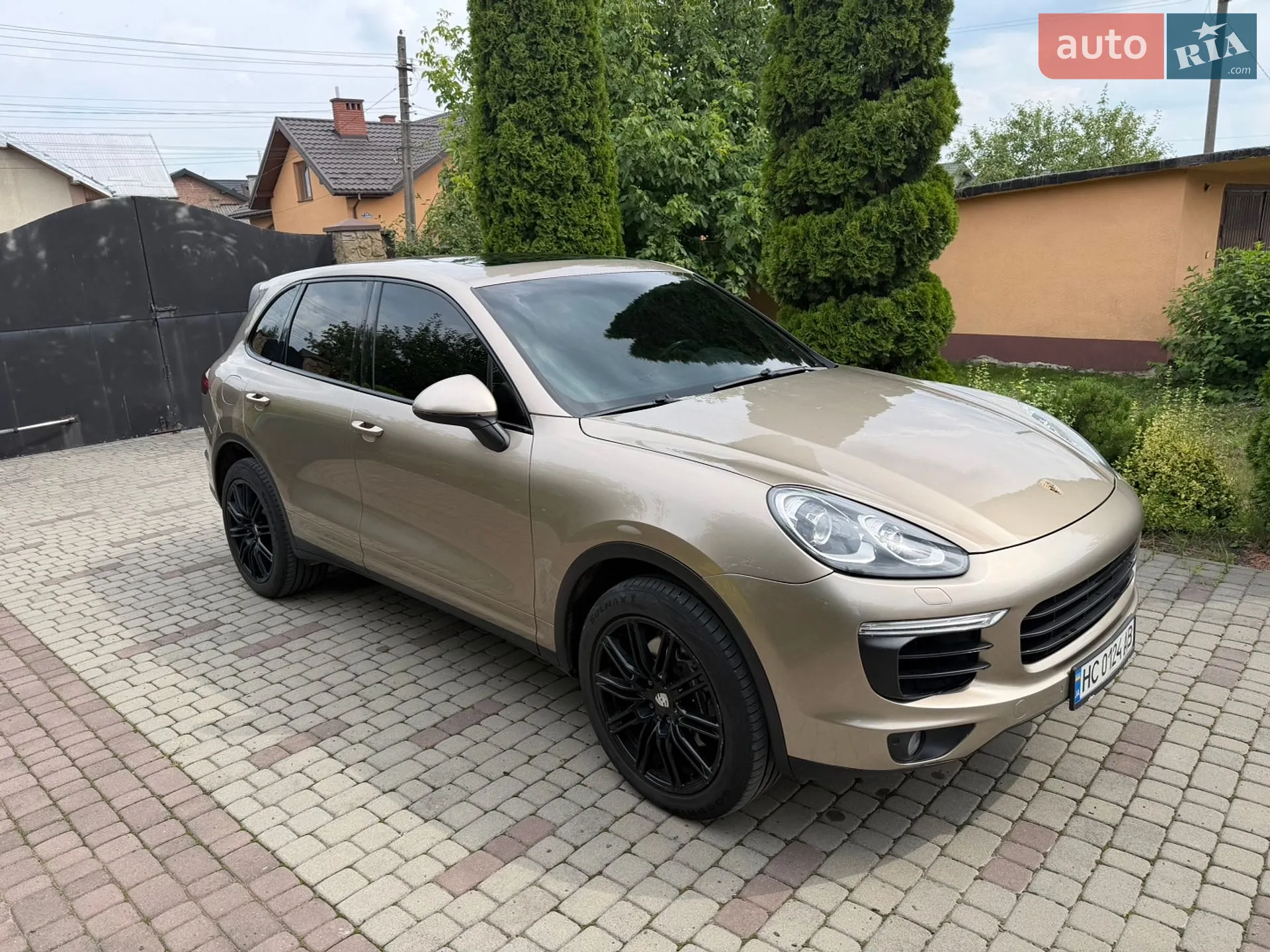 2015 Porsche Cayenne - мініатюра 2