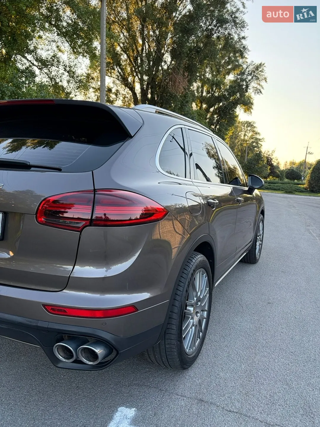 2016 Porsche Cayenne - мініатюра 12