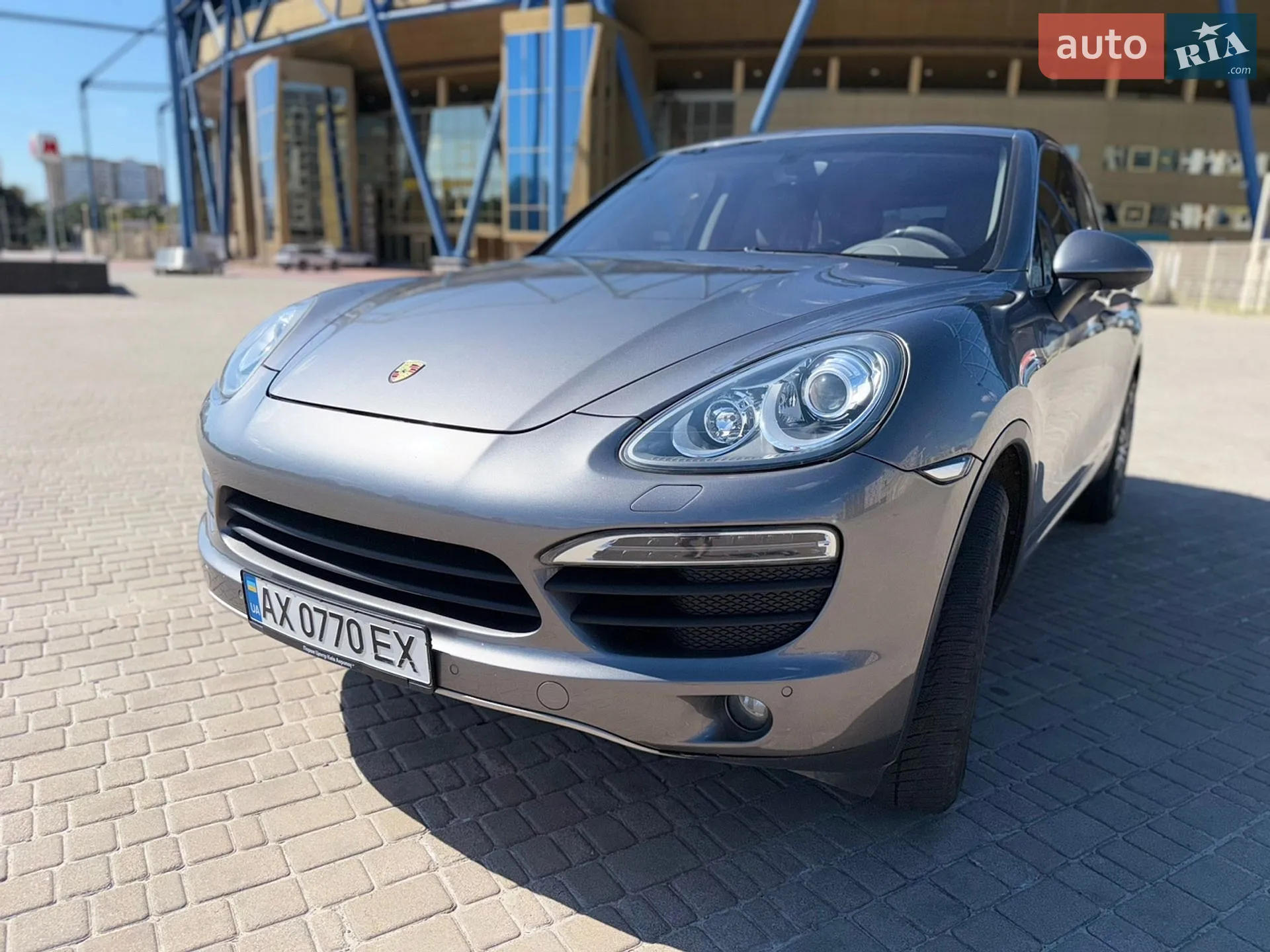 2011 Porsche Cayenne - мініатюра 3