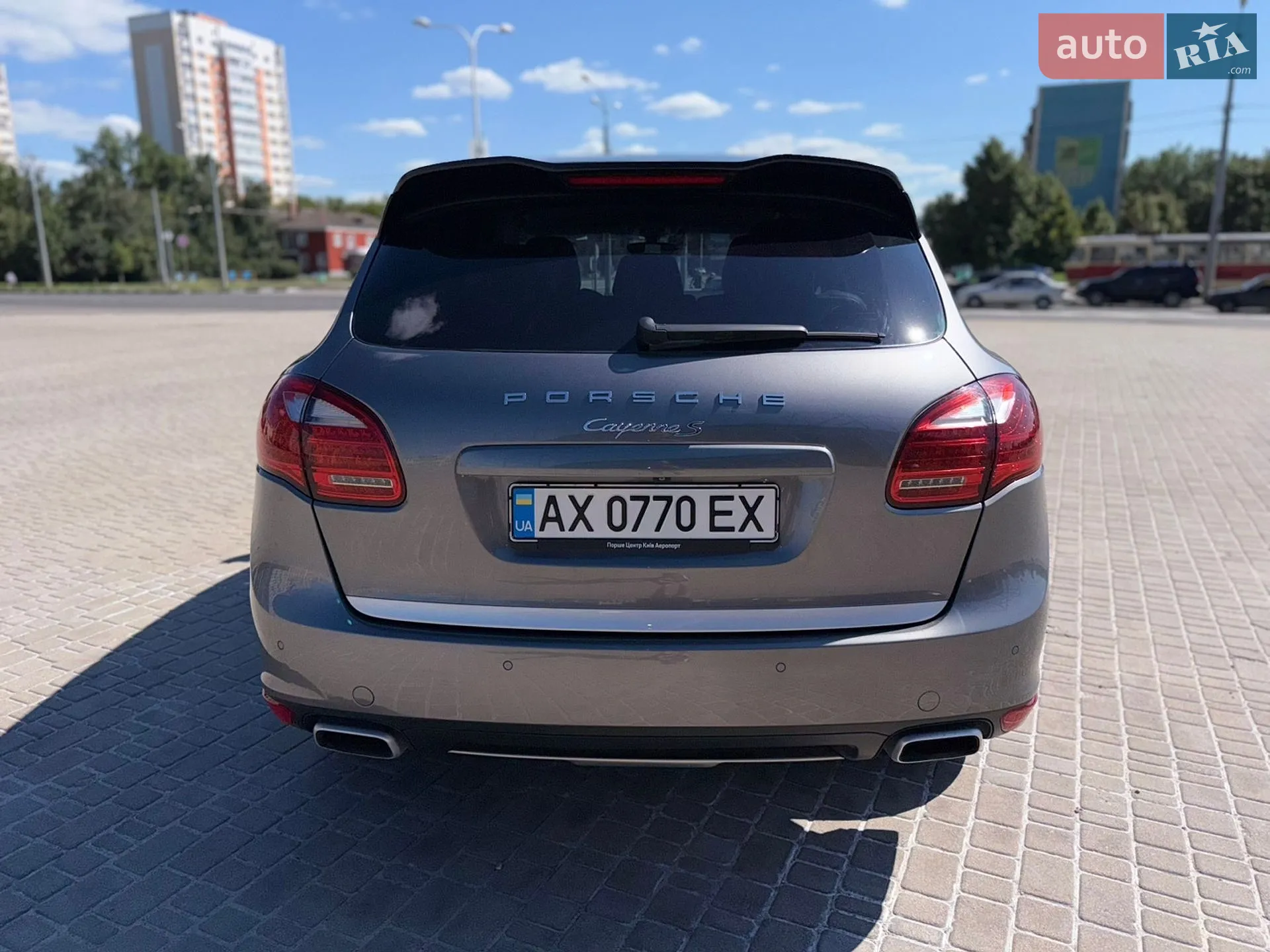 2011 Porsche Cayenne - мініатюра 17
