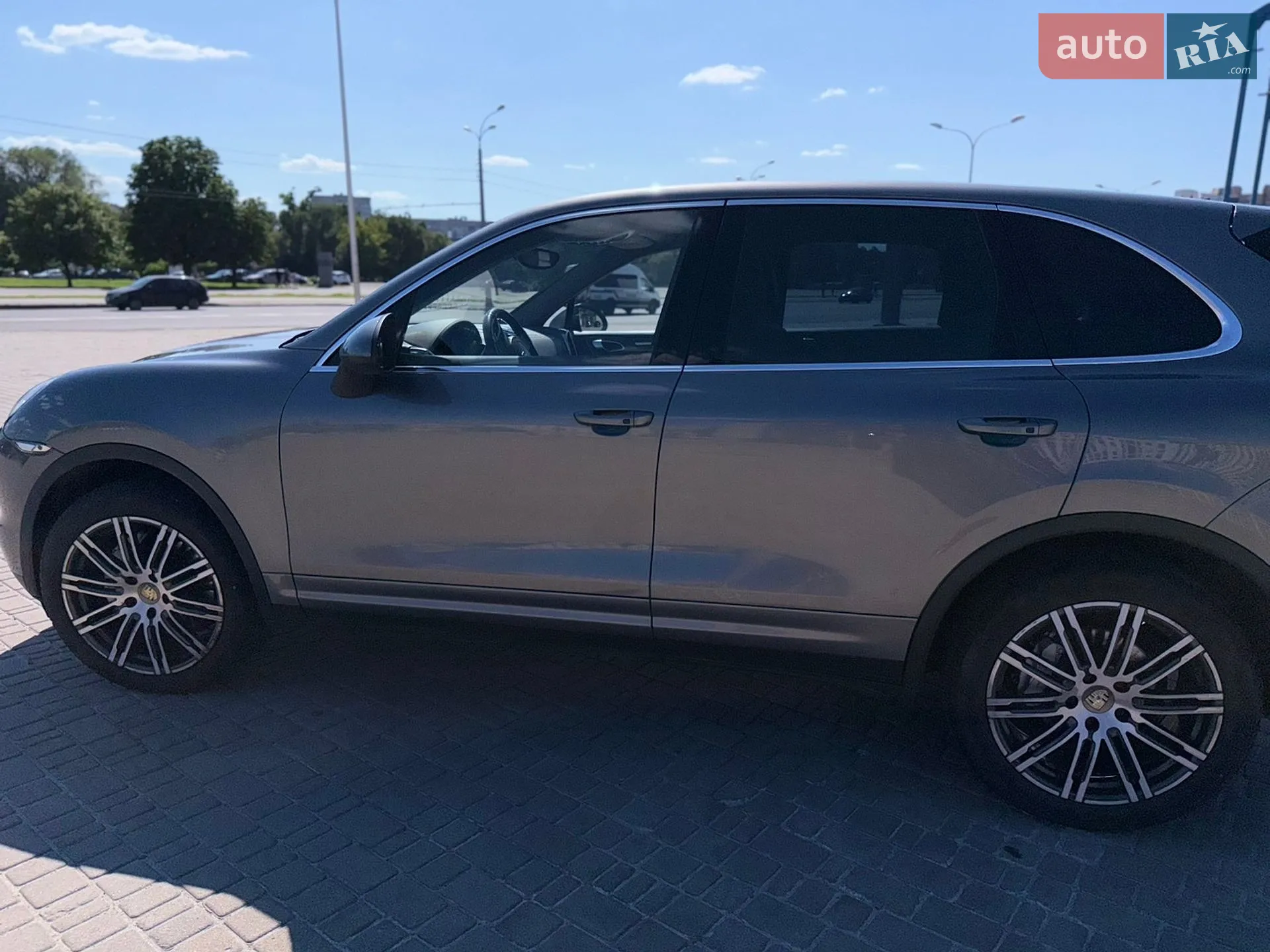 2011 Porsche Cayenne - мініатюра 12