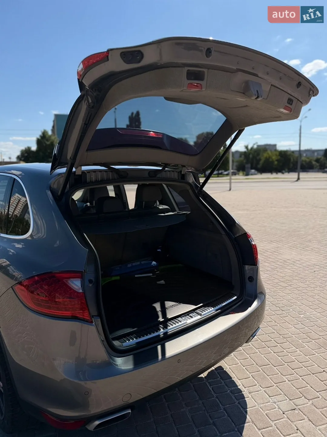 2011 Porsche Cayenne - мініатюра 37