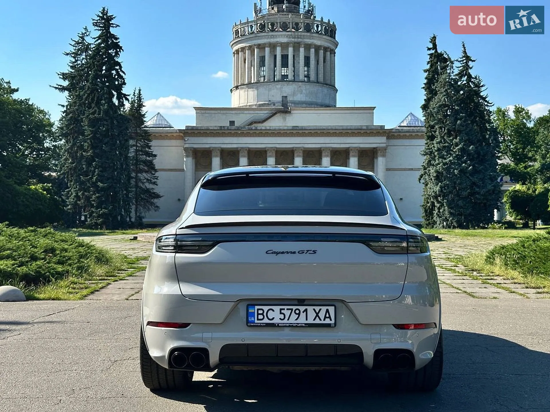 2022 Porsche Cayenne - мініатюра 3