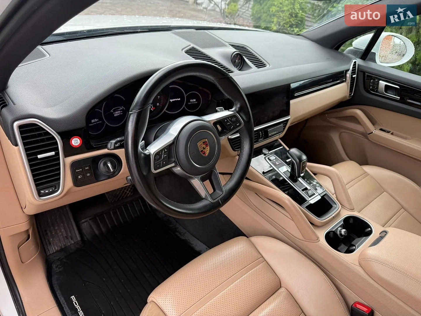 2020 Porsche Cayenne - мініатюра 9