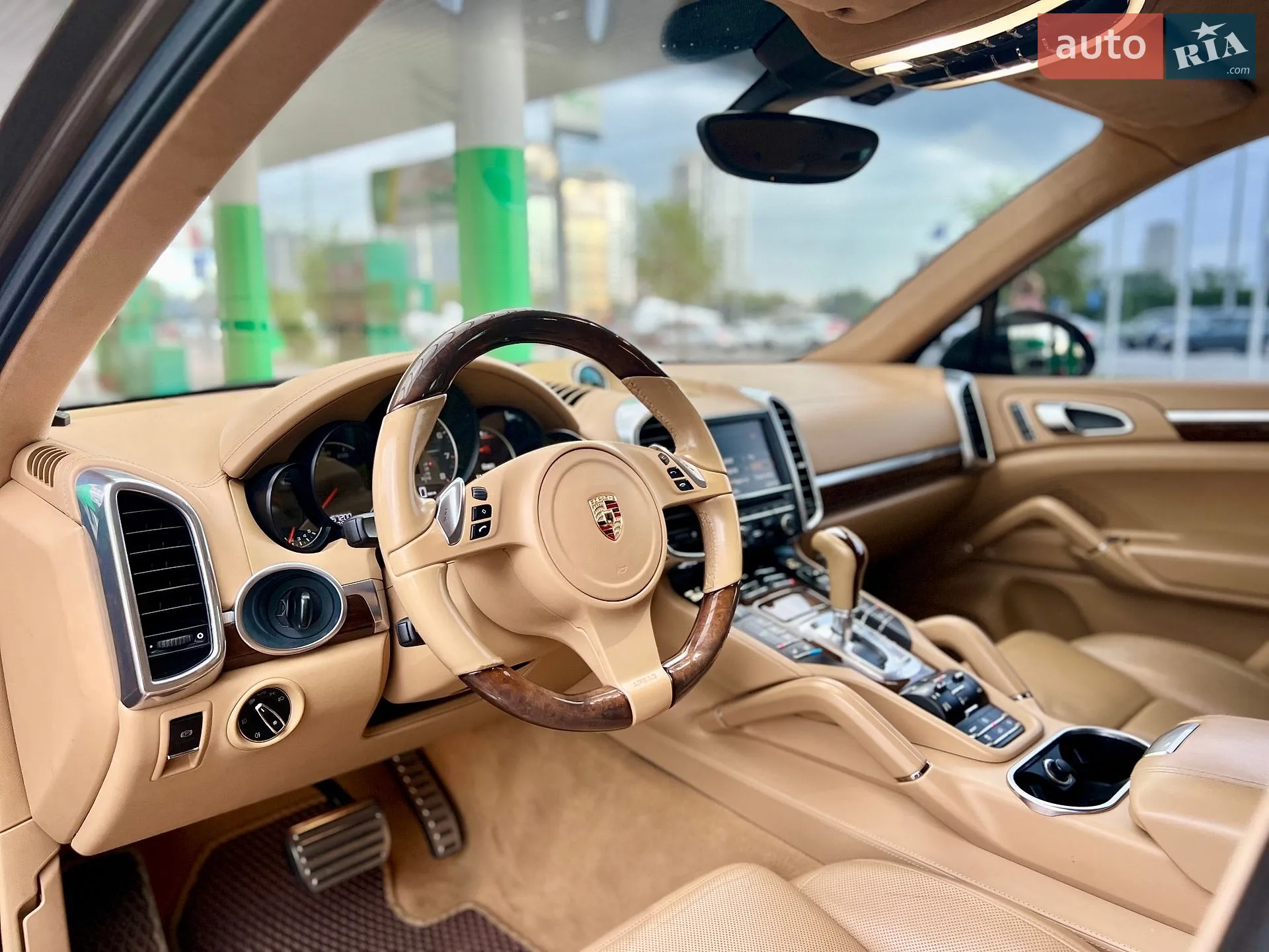 2011 Porsche Cayenne - мініатюра 21