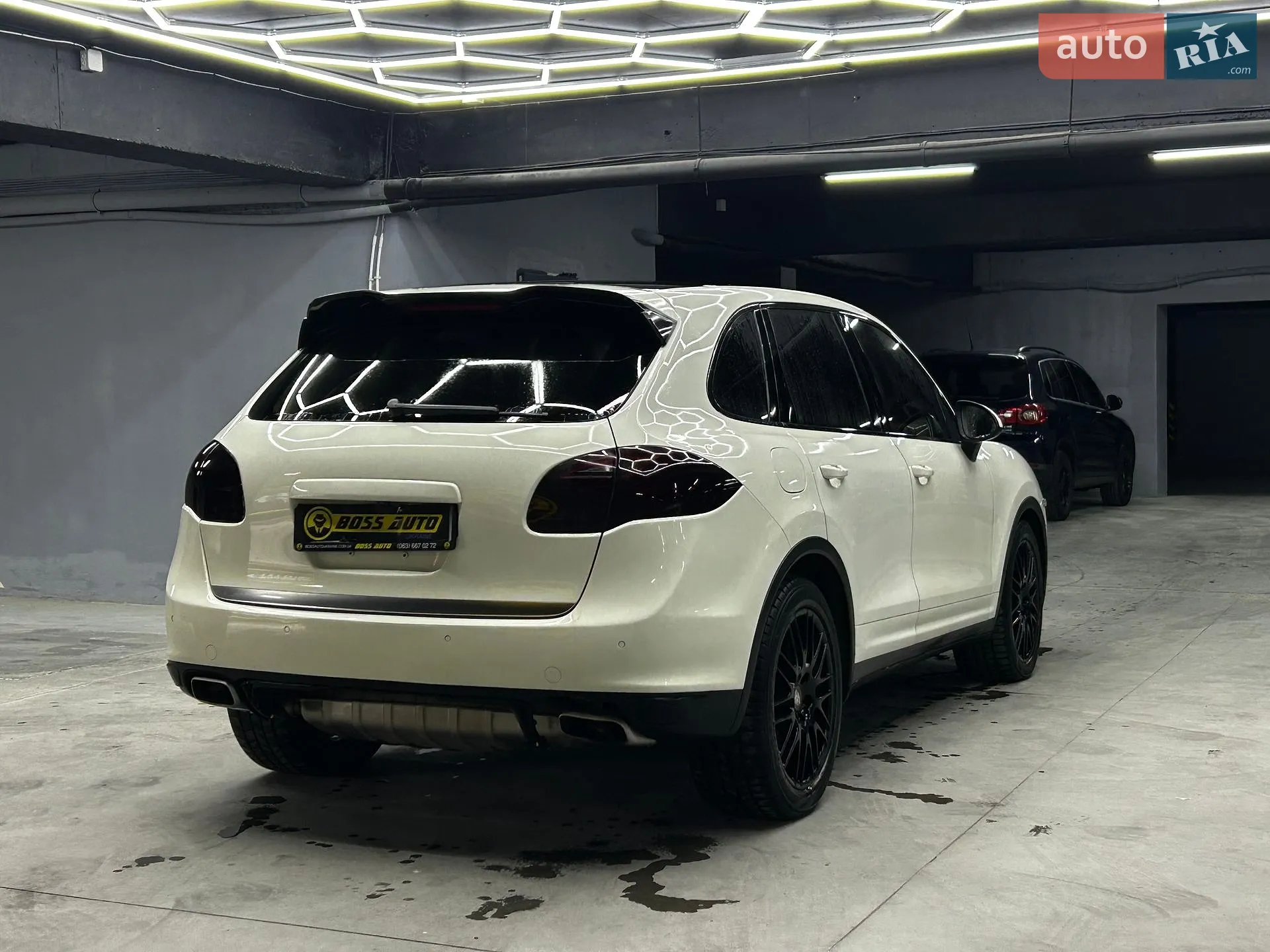 2010 Porsche Cayenne - мініатюра 9