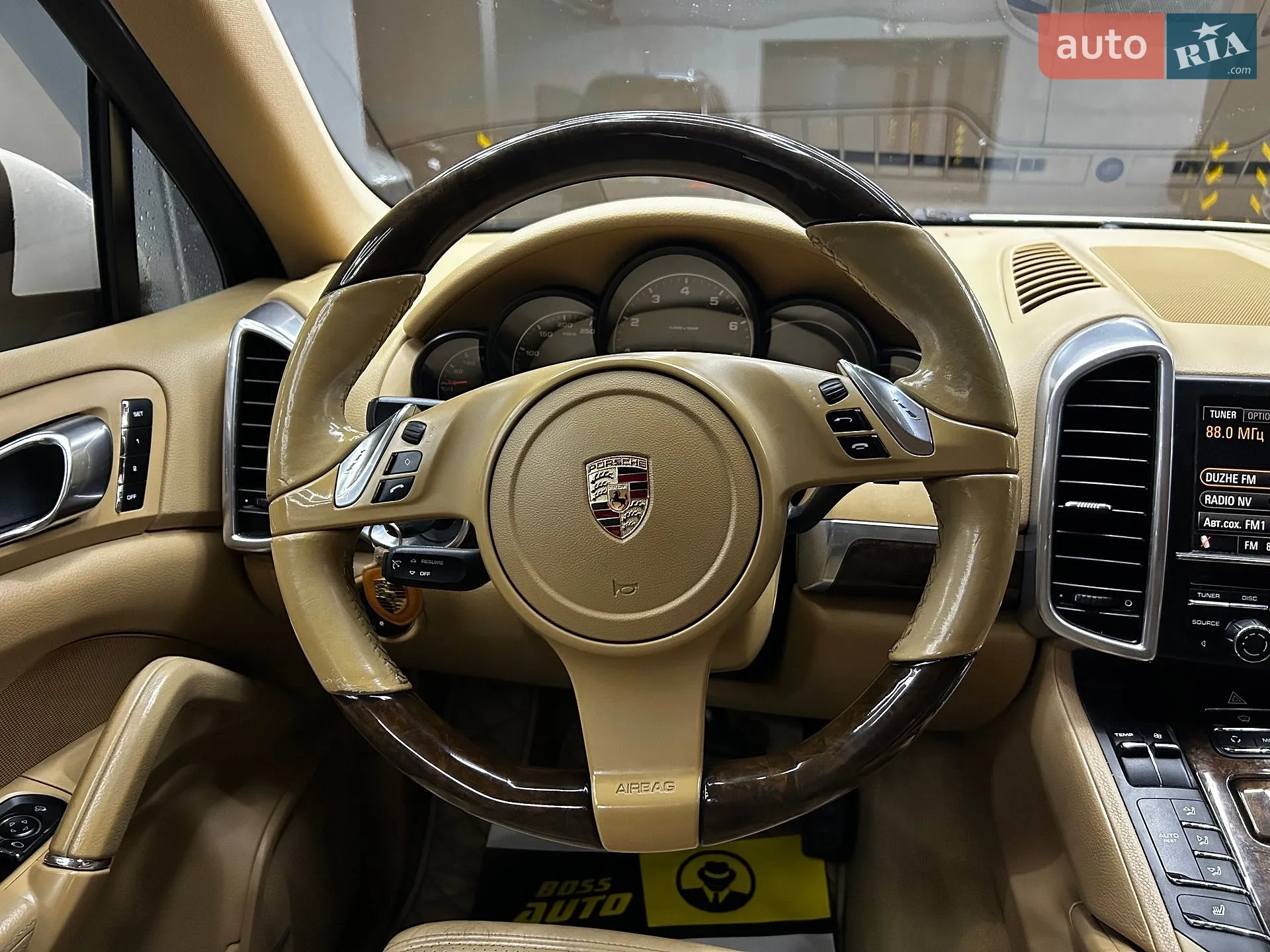 2010 Porsche Cayenne - мініатюра 15