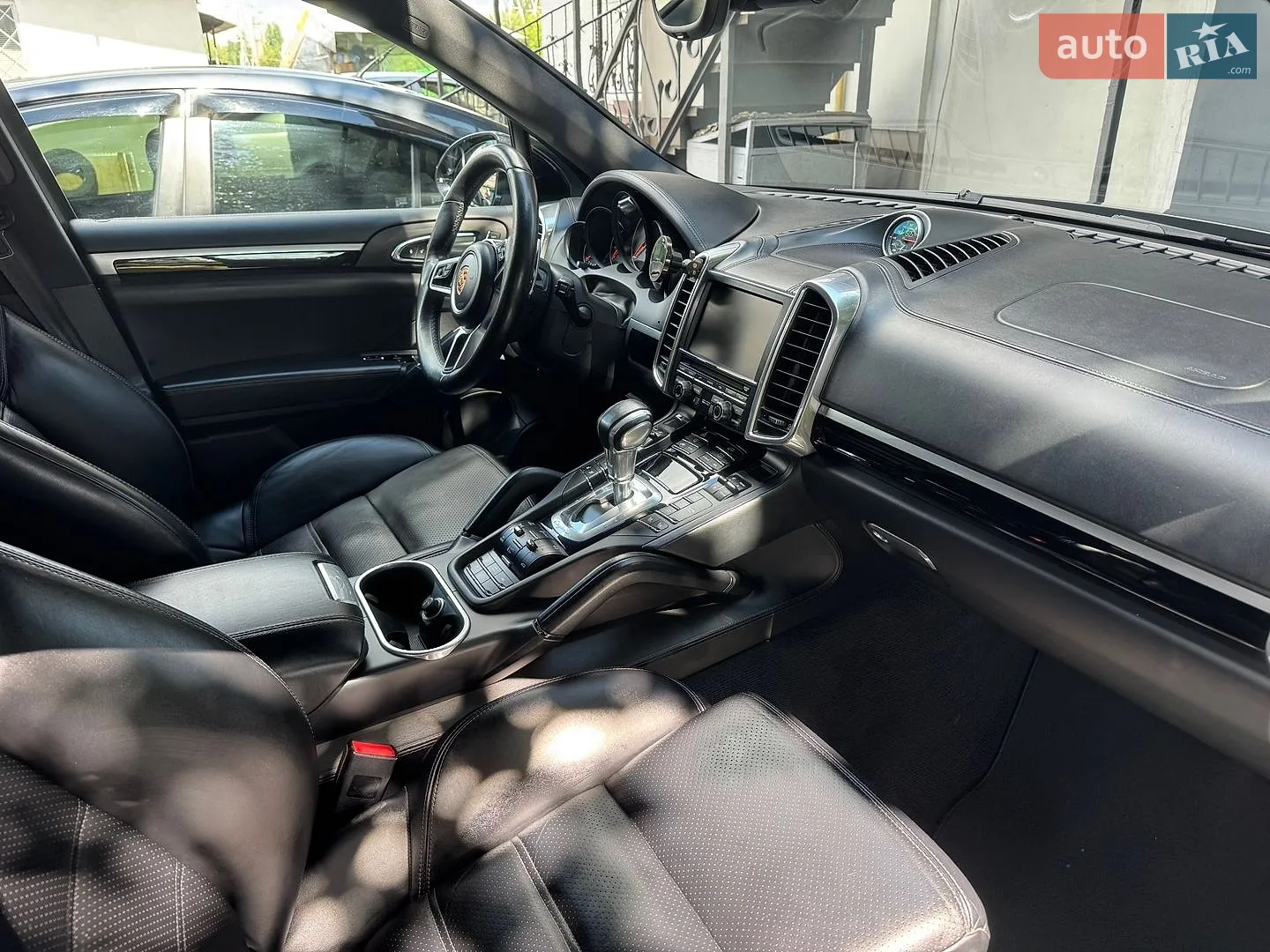 2014 Porsche Cayenne - мініатюра 9