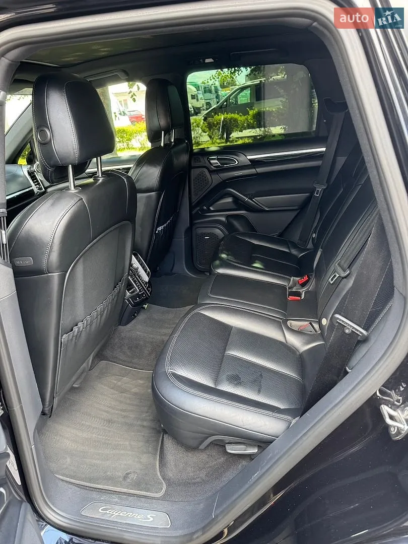 2014 Porsche Cayenne - мініатюра 11