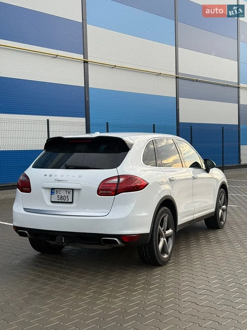 2012 Porsche Cayenne - мініатюра 5