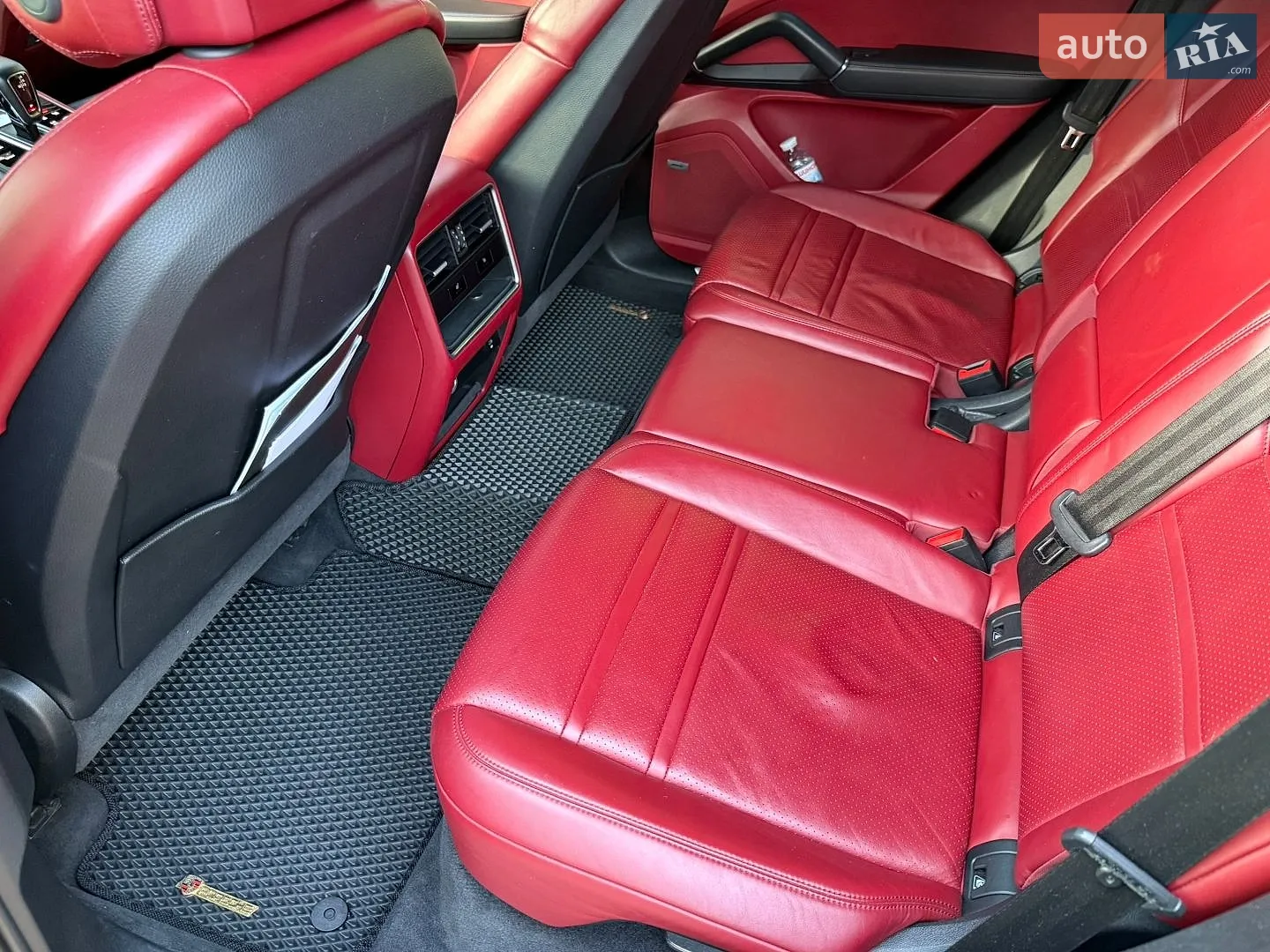 2019 Porsche Cayenne - мініатюра 24