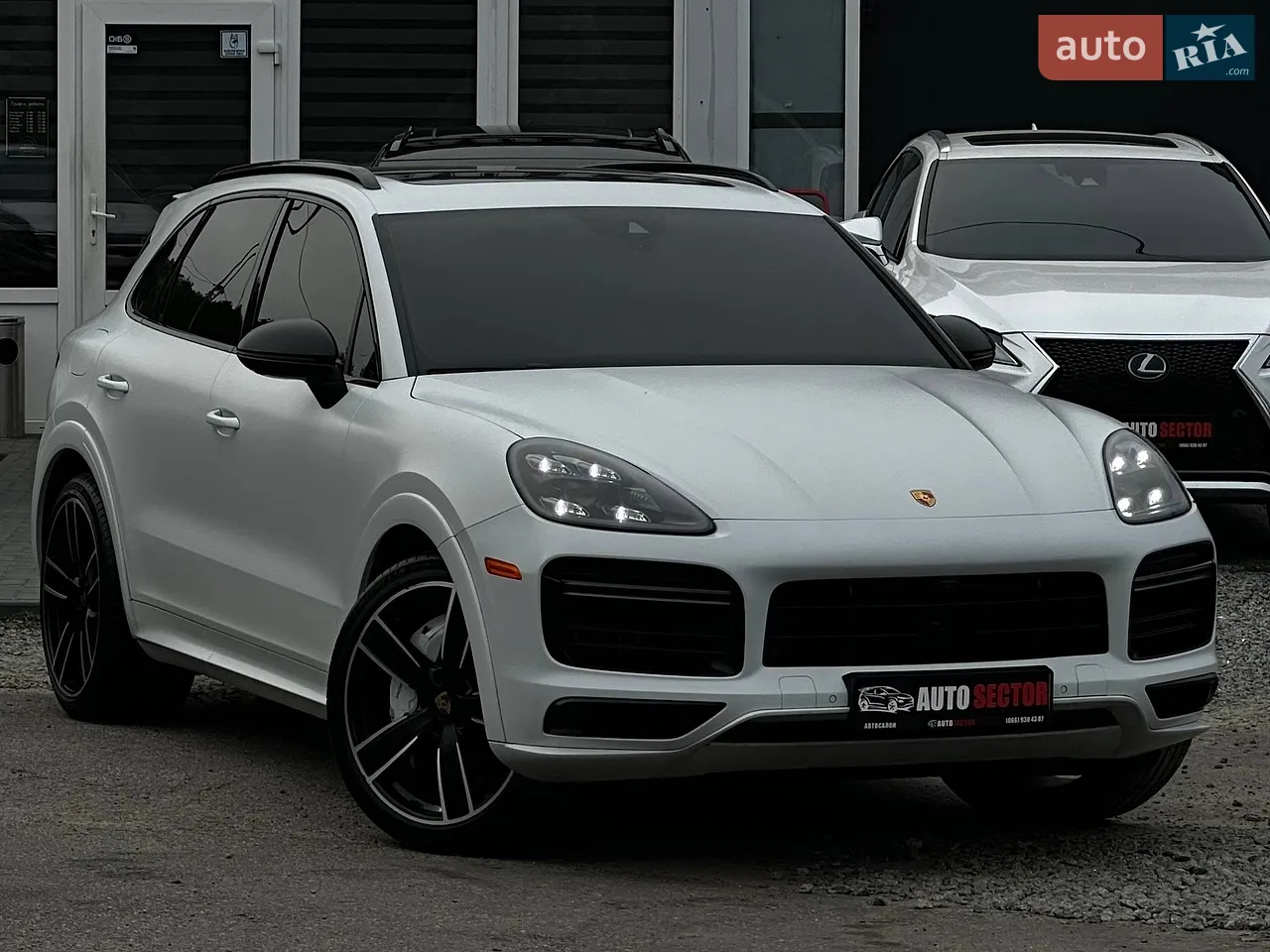 Позашляховик / Кросовер Porsche Cayenne 2018 в Харкові фото 4