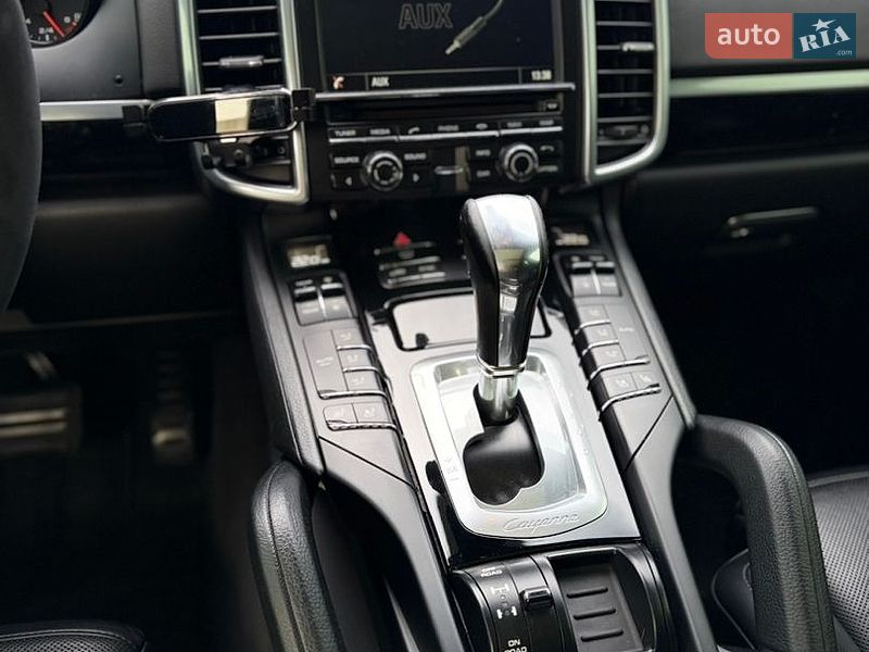 Внедорожник / Кроссовер Porsche Cayenne 2015 в Львове