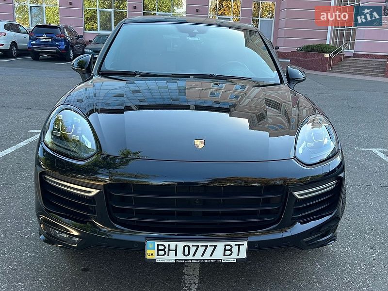 Внедорожник / Кроссовер Porsche Cayenne 2017 в Одессе
