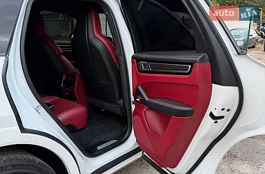 Porsche Cayenne 2018