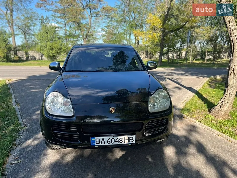 Porsche Cayenne 2004