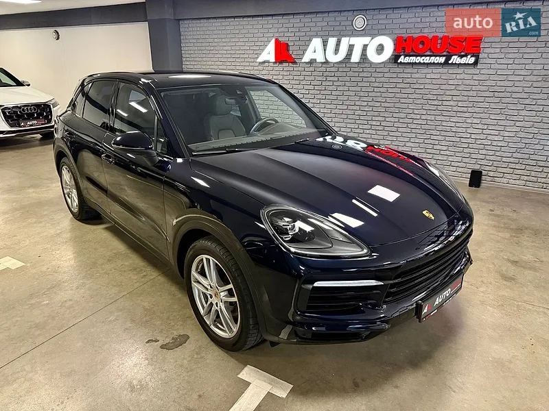 Porsche Cayenne 2022