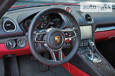 Купе Porsche Cayman 2018 в 