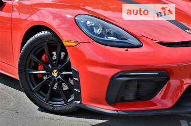 Купе Porsche Cayman 2017 в 
