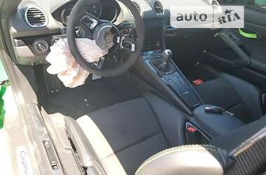 Купе Porsche Cayman 2023 в 