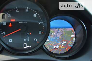 Купе Porsche Cayman 2013 в 
