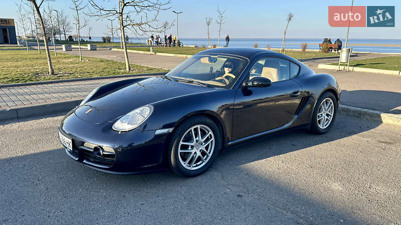 Купе Porsche Cayman 2006 в 