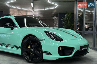 Купе Porsche Cayman 2014 в 