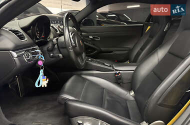 Купе Porsche Cayman 2014 в 