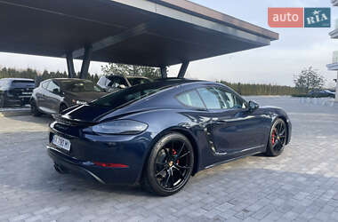 Купе Porsche Cayman 2018 в 