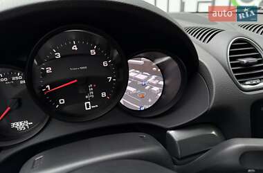Купе Porsche Cayman 2018 в 