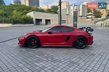 Купе Porsche Cayman 2018 в 