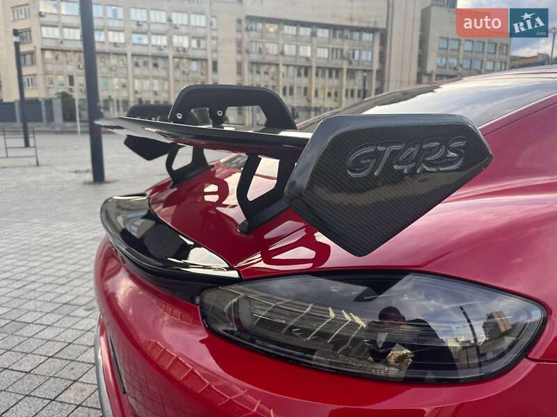 Купе Porsche Cayman 2018 в Киеве