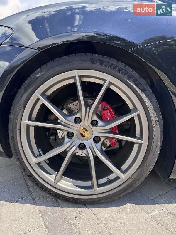 Купе Porsche Cayman 2017 в Днепре