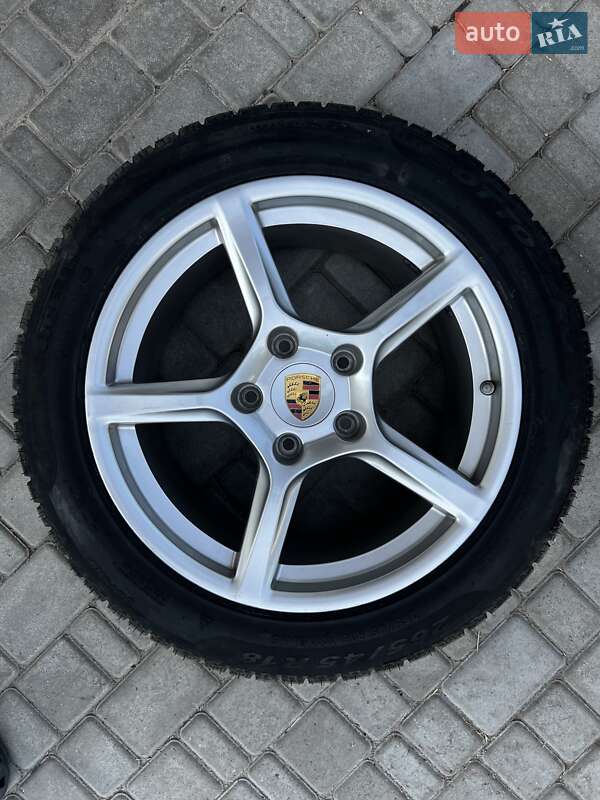 Купе Porsche Cayman 2017 в Днепре
