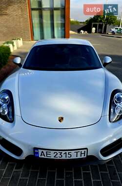 Купе Porsche Cayman 2014 в 