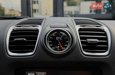 Купе Porsche Cayman 2014 в 