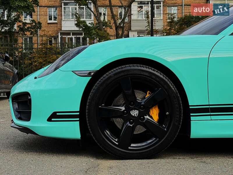Купе Porsche Cayman 2014 в Киеве